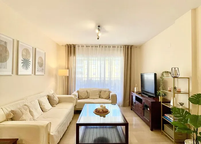 Bonito En Con Piscina Y Vistas Lejlighed