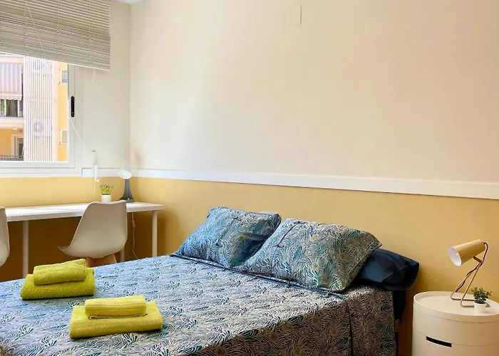 Bonito En Con Piscina Y Vistas Dénia